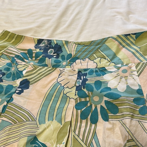 Fun colorful a line style pleated skirt - Picture 3 of 5